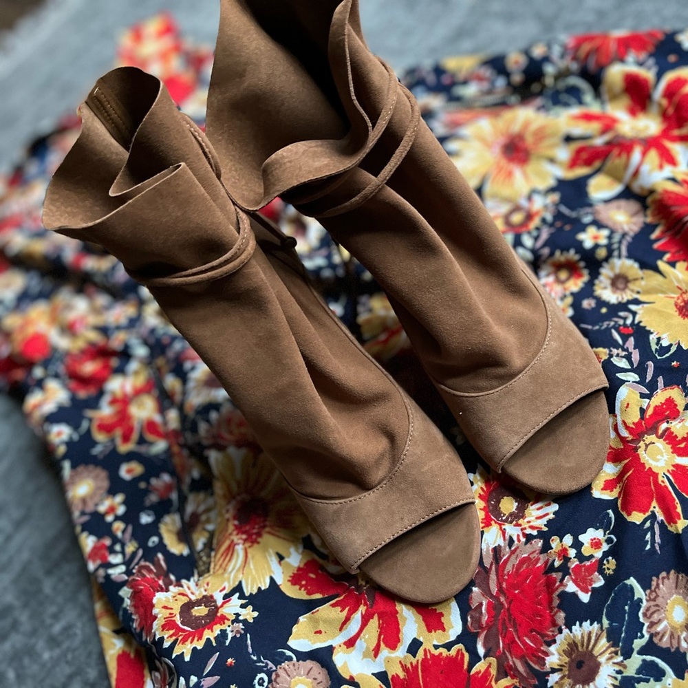 Vince Camuto Booties